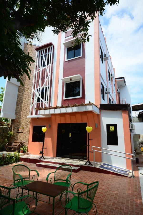 Isteraha Haven&Suites Zamboanga Extérieur photo